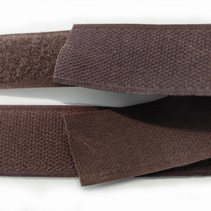auto-agrippant-coudre-piece-crochet-et-boucle-marron-30-mm-25m-4.jpg