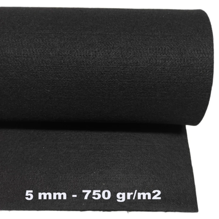 cz-technicky-filc-5-mm-barva-cerna-1.jpg
