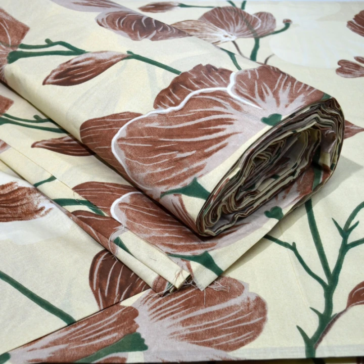 tissu-en-coton-motif-de-fleurs-1728-fr-111.jpg