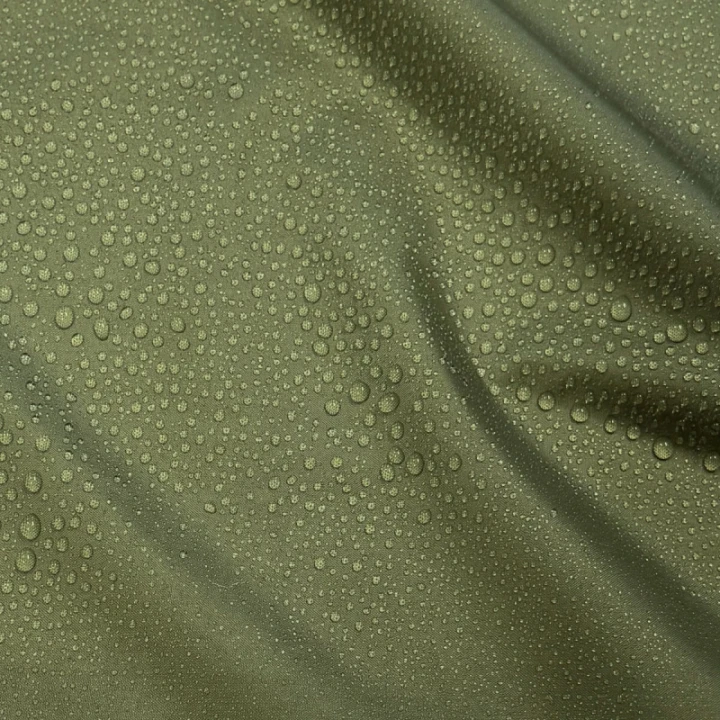 vodu-odpuzujici-latka-na-plastenkybundy-khaki-60-grm2.jpg