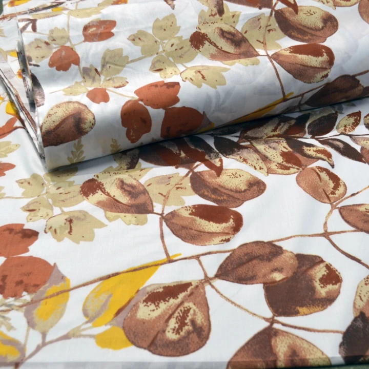 tissu-en-coton-motif-de-fleurs-1792-fr.jpg