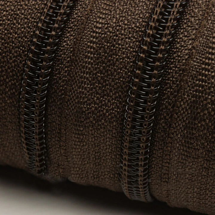zip-spiralovy-hnedy-8-mm-metraz.jpg